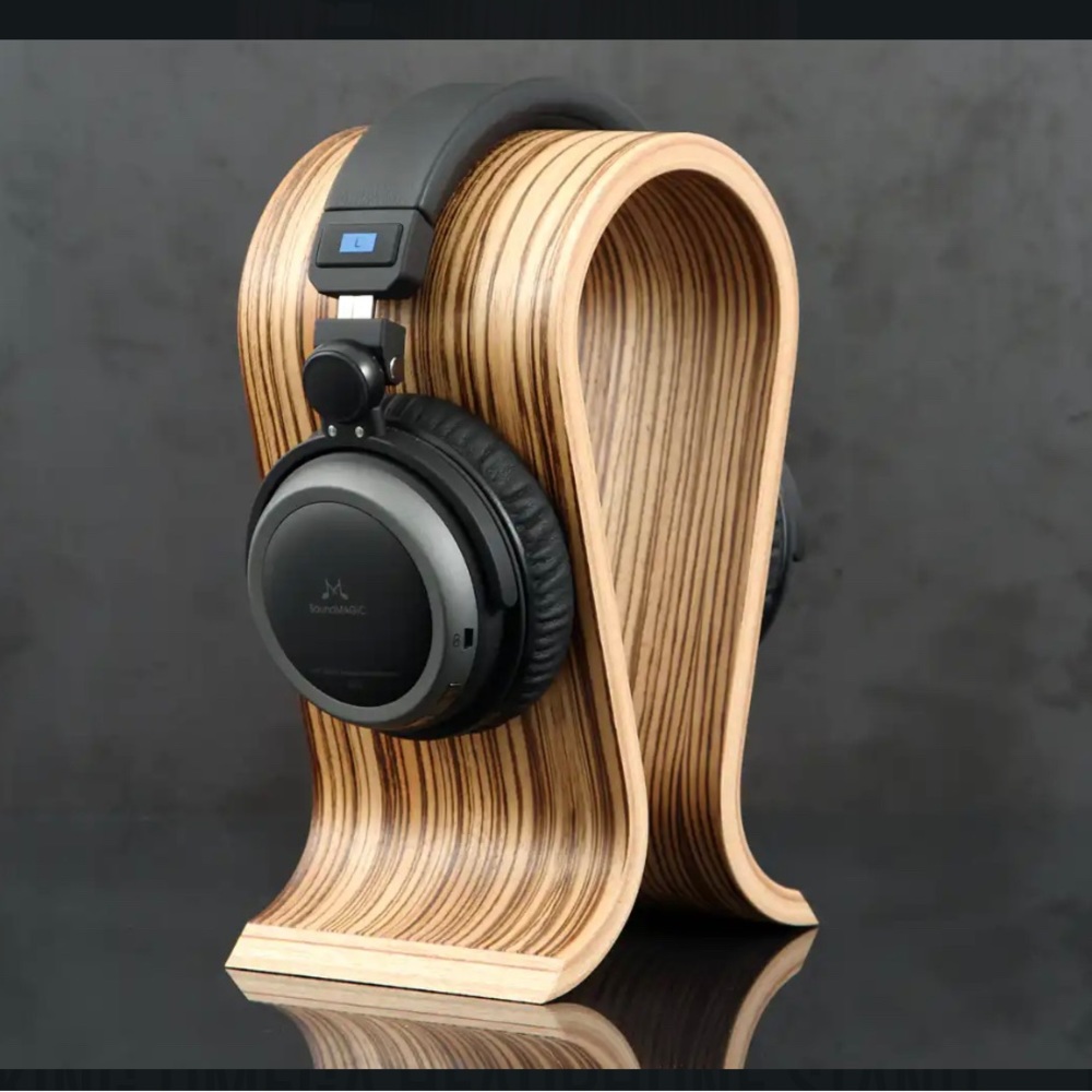 Gamers Headphone Stand Omega